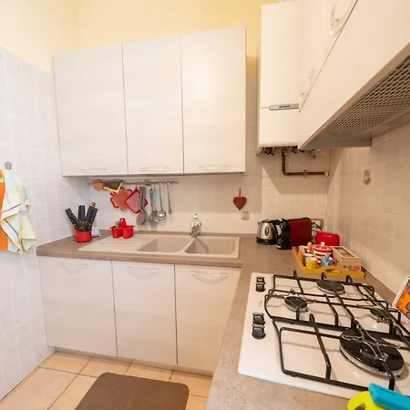Nel Cuore Della Cittadina Termale Maison M&v Apartment *