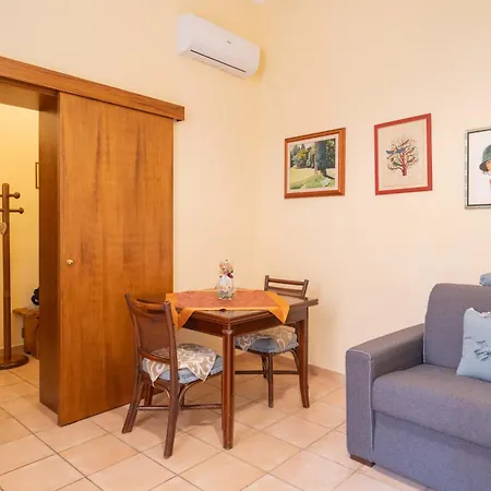 Apartment Nel Cuore Della Cittadina Termale Maison M&v *